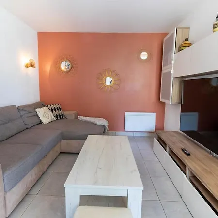 בית נופש Dunae, T3, Jardin Privatif, Piscine, Wifi *